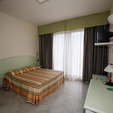 Hotel Elena Recco Rum bild