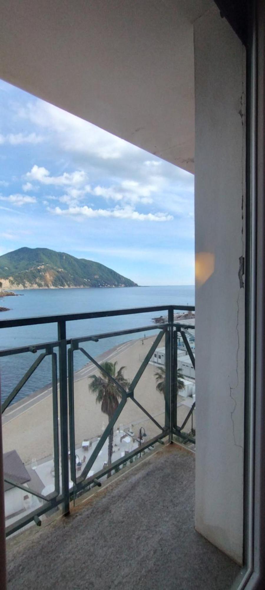 Hotel Elena Recco Exteriör bild