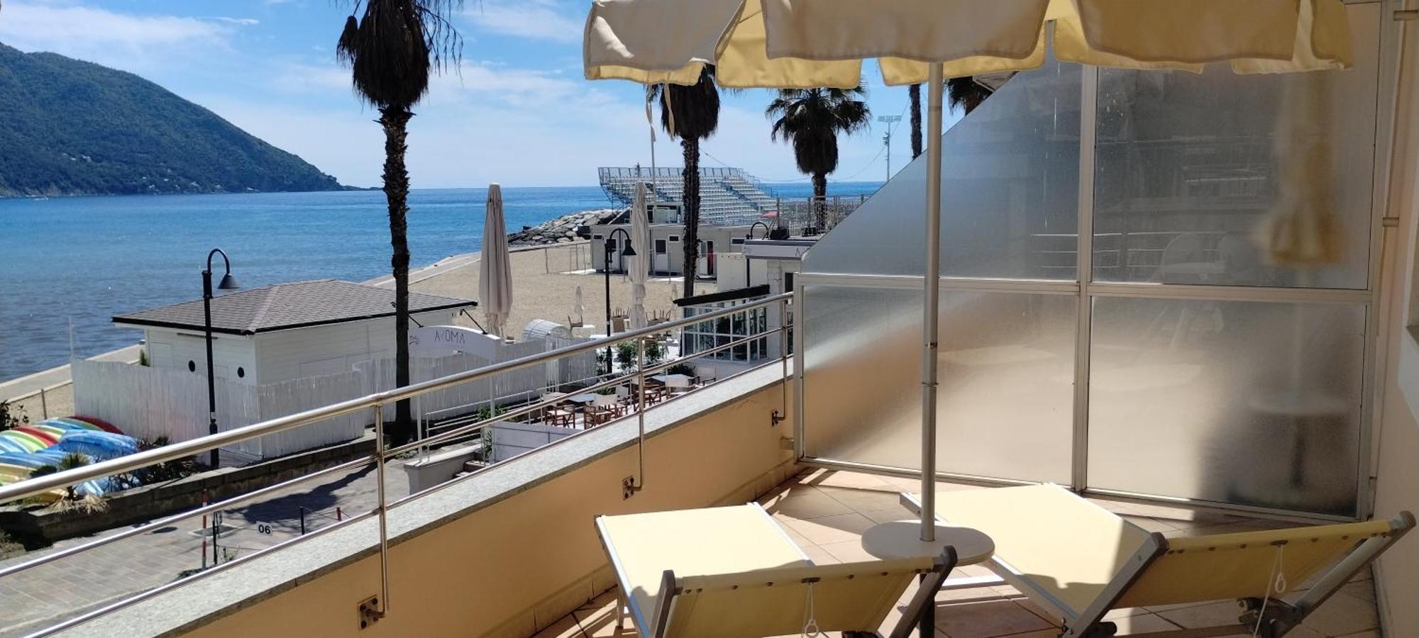 Hotel Elena Recco Exteriör bild