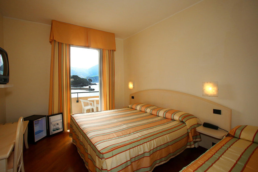 Hotel Elena Recco Exteriör bild