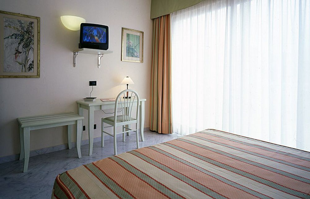 Hotel Elena Recco Exteriör bild
